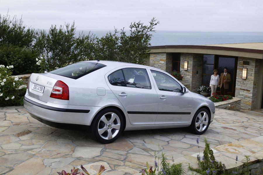  Skoda Octavia (1Z) 2004 года  (фото 26 из 38)